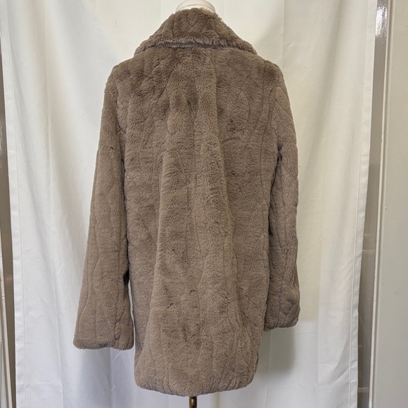 Rachel Zoe Teddy Jacket. Light brown. Women’s size medium. - Picture 4 of 11